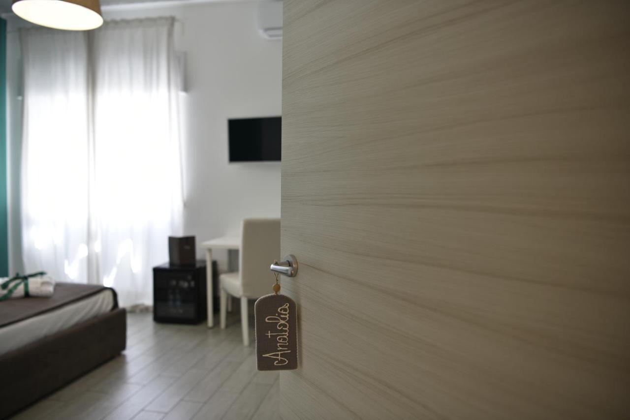 נאפולי B&B Brothers Suite Vomero מראה חיצוני תמונה